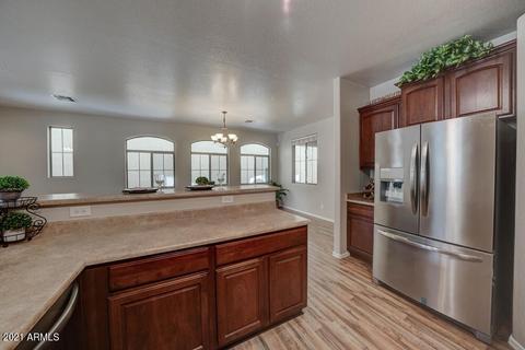 4362 E Selena Dr, Phoenix, AZ 85050 photo 9