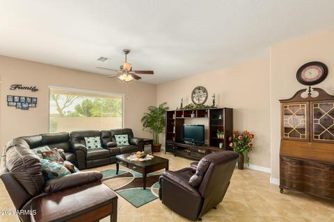 4282 S Summit St, Gilbert, AZ 85297 photo 8