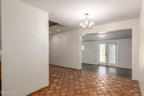 3043 E Flower St, Phoenix, AZ 85016 photo 8