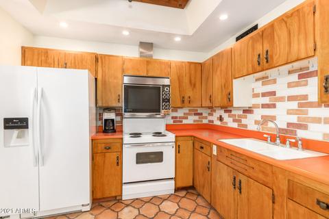 3043 E Flower St, Phoenix, AZ 85016 photo 13
