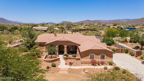 820 E Shawna Ct, Phoenix, AZ 85086 photo 4
