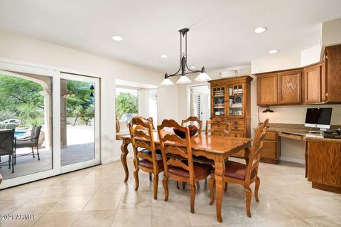 4520 E Horseshoe Rd, Phoenix, AZ 85028 photo 15