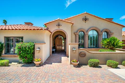 4520 E Horseshoe Rd, Phoenix, AZ 85028 photo 1