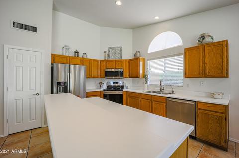 3013 E South Fork Dr, Phoenix, AZ 85048 photo 12