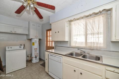 536 E Cheery Lynn Rd, Phoenix, AZ 85012 photo 8