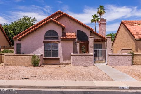 1908 E Secretariat Dr, Tempe, AZ 85284 photo 1
