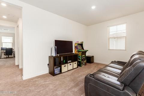 665 N Bay Dr, Gilbert, AZ 85233 photo 16