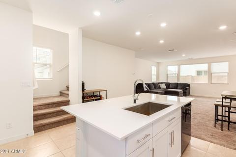 665 N Bay Dr, Gilbert, AZ 85233 photo 7