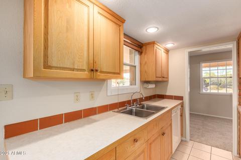 3612 E Laurel Ln, Phoenix, AZ 85028 photo 14
