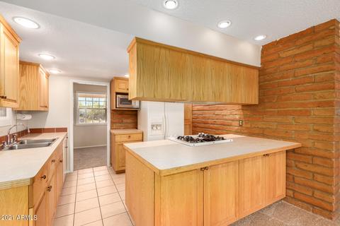 3612 E Laurel Ln, Phoenix, AZ 85028 photo 12
