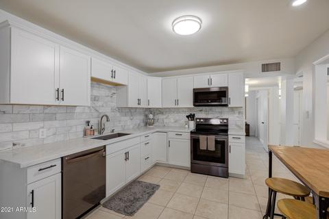2906 Earll Dr, Phoenix, AZ 85016 photo 8