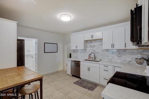 2906 Earll Dr, Phoenix, AZ 85016 photo 7