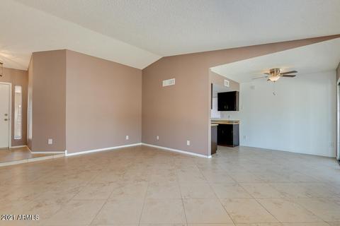4624 N 75th Dr, Phoenix, AZ 85033 photo 7