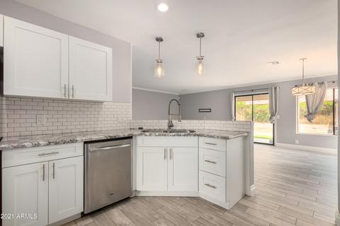 4314 E Greenway Ln, Phoenix, AZ 85032 photo 10