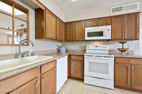 250 E Hampton Ave, Mesa, AZ 85210 photo 9