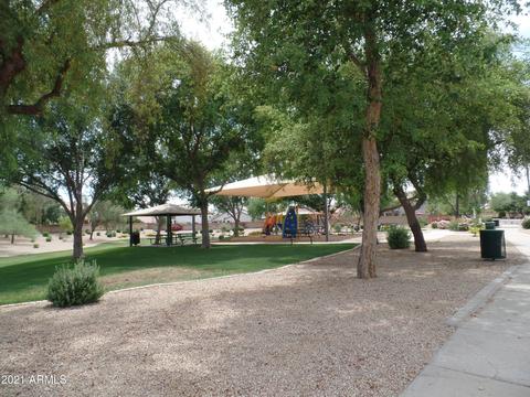 933 E Windsor Dr, Gilbert, AZ 85296 photo 32