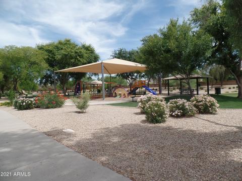933 E Windsor Dr, Gilbert, AZ 85296 photo 33