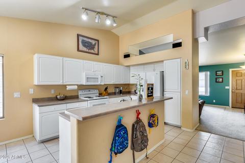 472 E Pinto Dr, Gilbert, AZ 85296 photo 16