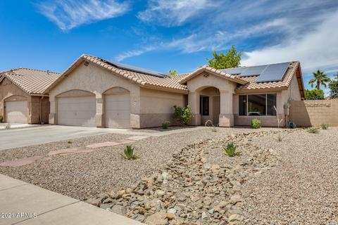 472 E Pinto Dr, Gilbert, AZ 85296 photo 3