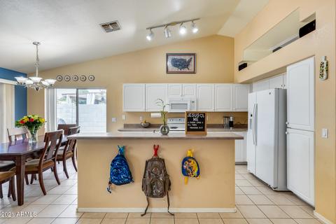 472 E Pinto Dr, Gilbert, AZ 85296 photo 19