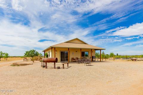 560 E Circle B Rd, Willcox, AZ 85643 photo 12