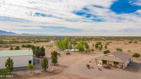 560 E Circle B Rd, Willcox, AZ 85643 photo 4