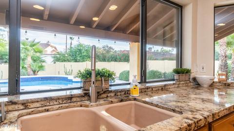 11640 S Warcloud Ct, Phoenix, AZ 85044 photo 25