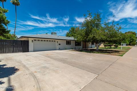 136 N Fraser Dr E, Mesa, AZ 85203 photo 2
