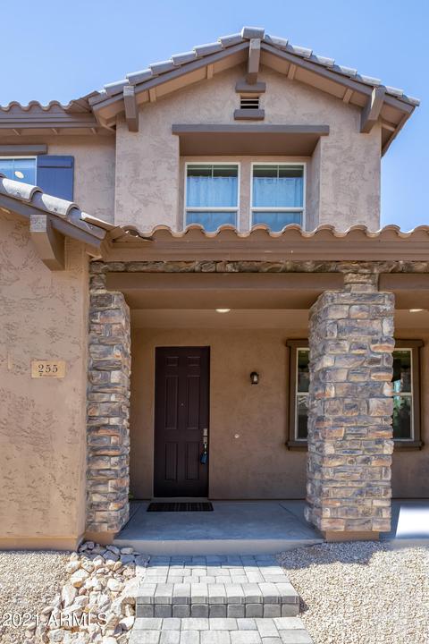 255 N 56th Pl, Mesa, AZ 85205 photo 1