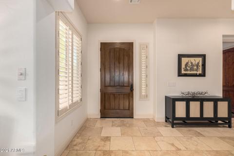 3983 E Herrera Dr, Phoenix, AZ 85050 photo 5