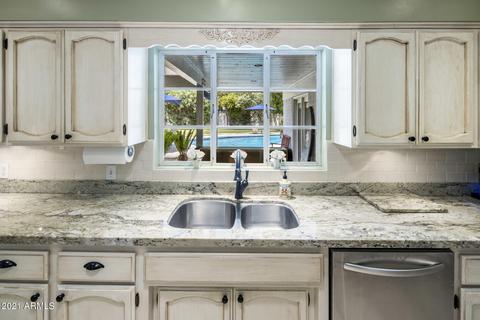 142 E Ocotillo Rd, Phoenix, AZ 85012 photo 7