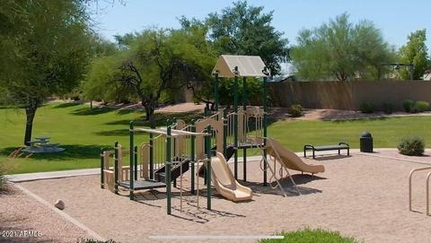 326 W Bruce Ave, Gilbert, AZ 85233 photo 4