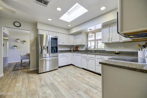3845 E Sunnyside Dr, Phoenix, AZ 85028 photo 8