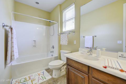 3817 E Matthew Dr E, Phoenix, AZ 85050 photo 19