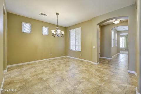 3817 E Matthew Dr E, Phoenix, AZ 85050 photo 7