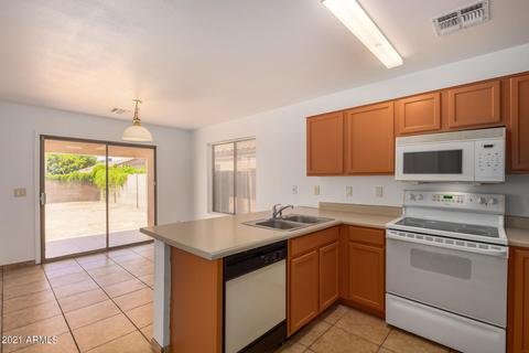 10907 E Clovis Ave, Mesa, AZ 85208 photo 9
