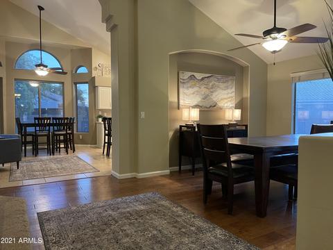 2120 S Boulder Ct, Gilbert, AZ 85295 photo 9