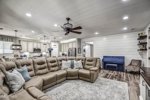 3962 E Amber Ln, Gilbert, AZ 85296 photo 23