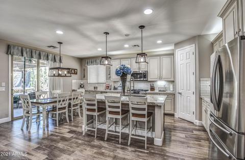 3962 E Amber Ln, Gilbert, AZ 85296 photo 11
