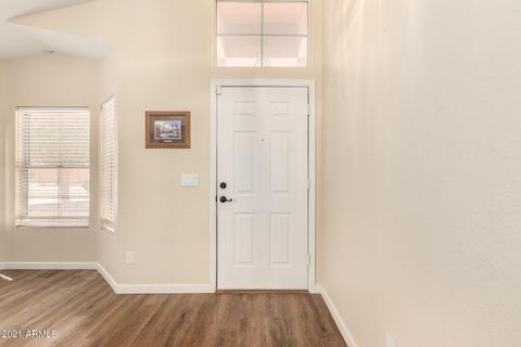 270 W Windsor Dr, Gilbert, AZ 85233 photo 3