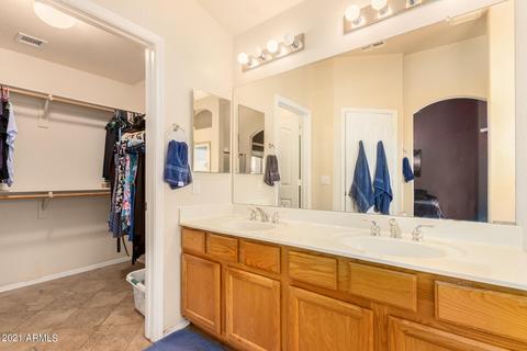 270 W Windsor Dr, Gilbert, AZ 85233 photo 16