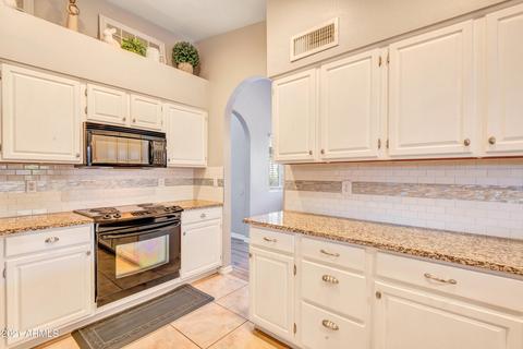 4626 Everett Dr, Phoenix, AZ 85032 photo 8