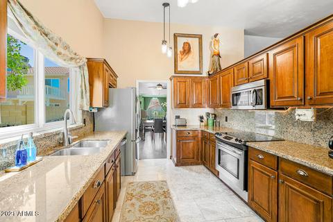3442 E Morrow Dr, Phoenix, AZ 85050 photo 1