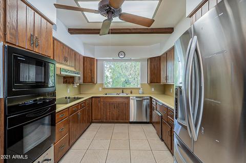 505 W Solano Dr, Phoenix, AZ 85013 photo 4