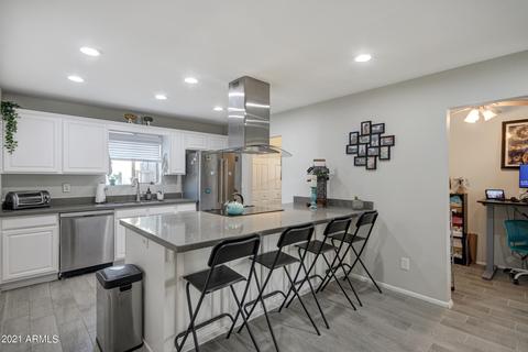 7552 E Carol Cir, Mesa, AZ 85208 photo 2