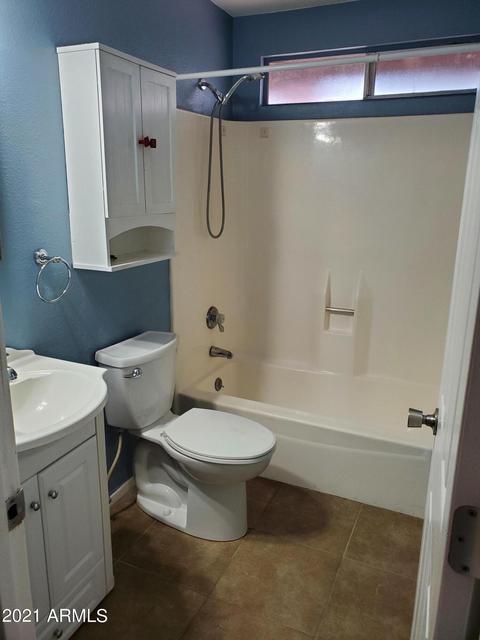8608 N 55th Ave, Glendale, AZ 85302 photo 11