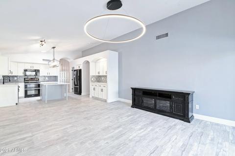 3828 E Irma Ln, Phoenix, AZ 85050 photo 13