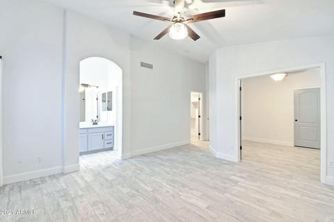 3828 E Irma Ln, Phoenix, AZ 85050 photo 22