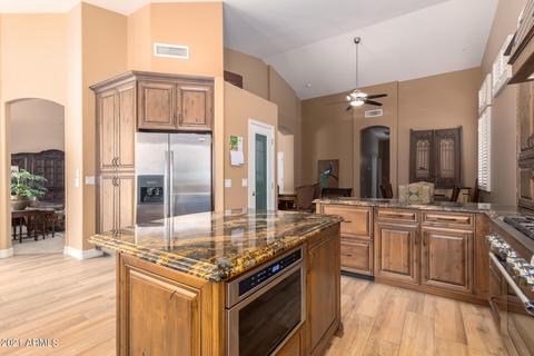 7918 E Snowdon Cir, Mesa, AZ 85207 photo 23