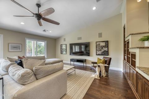 225 E Mclellan Blvd, Phoenix, AZ 85012 photo 6